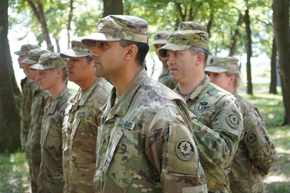 Lt. Gen. Christopher G. Cavoli’s coin presentation during SG19