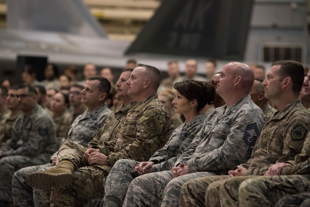 CMSAF Wright visits JBER for Red Flag 19-2