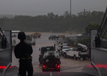 Marines Load USNS Watkins During Exercise Resolute Sun
