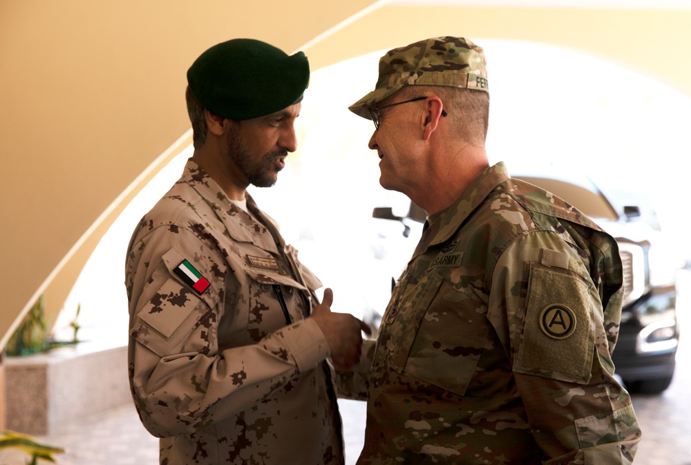 DVIDS - Images - USARCENT commander visits region [Image 1 of 3]