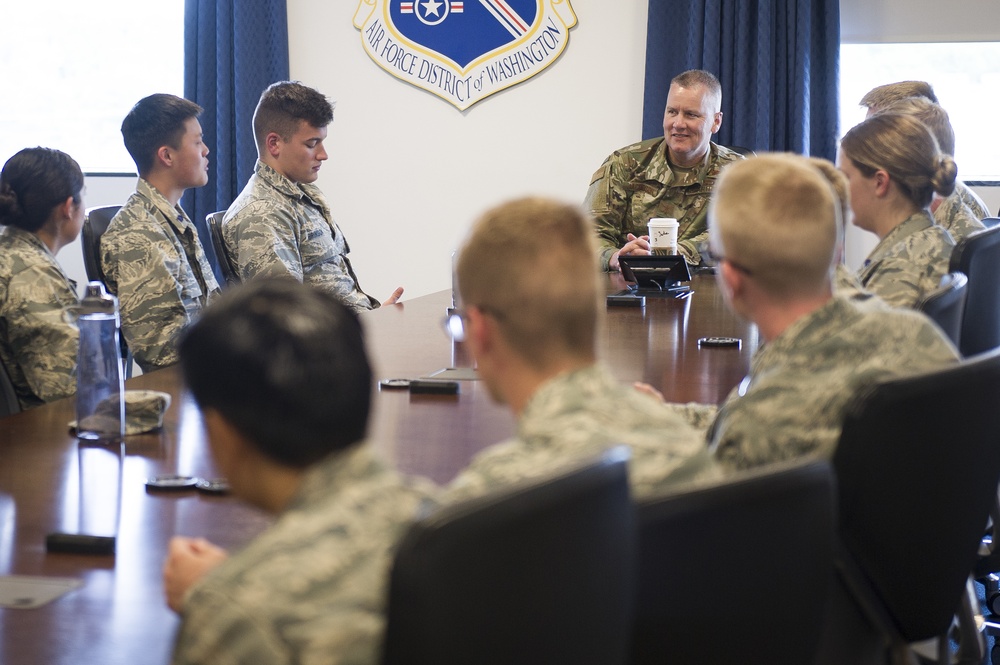 AFDW commander mentors ROTC Cadets