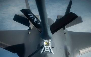 Bloody Hundredth refuels F-35s in support of a Theater Security Package