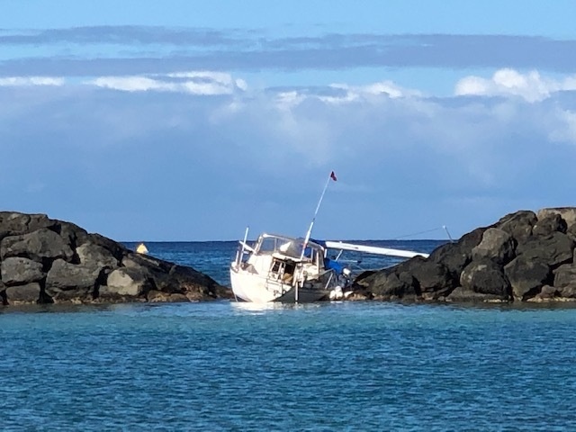 Coast Guard, local partners respond to sailing vessel aground off Magic Island