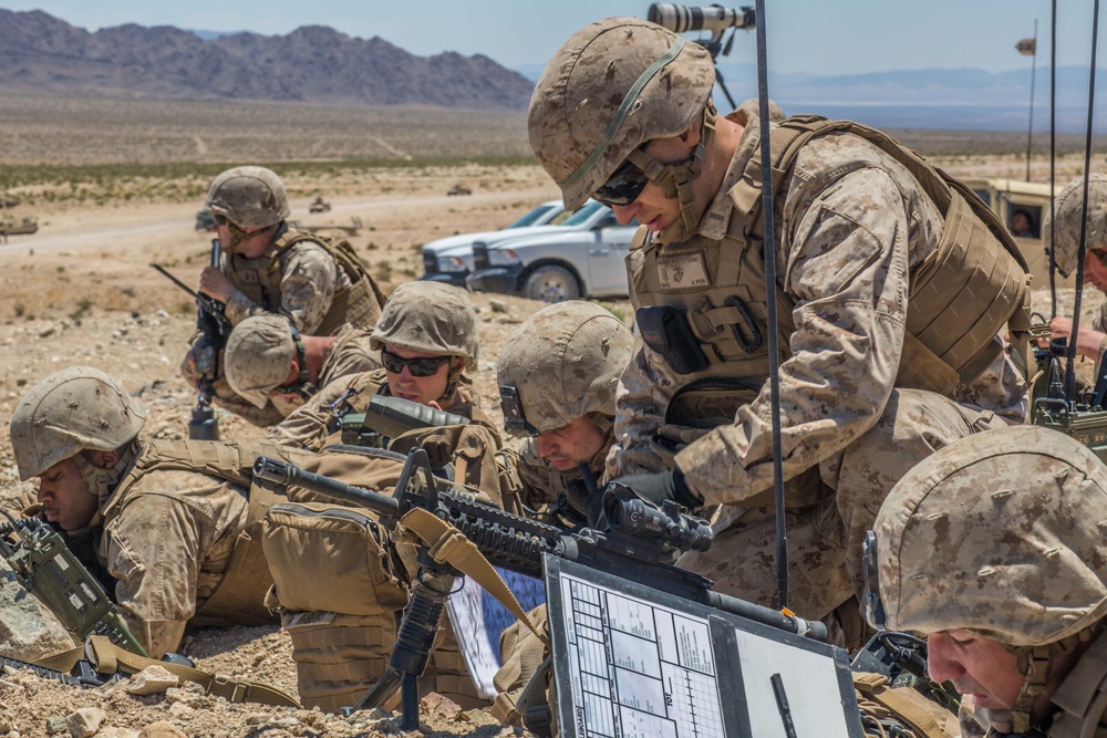 Reserve Marines conduct mechanized assaults at ITX 4-19