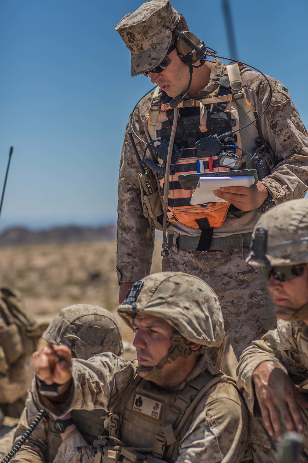 Reserve Marines conduct mechanized assaults at ITX 4-19