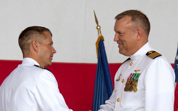 Meyer assumes command of VX-30