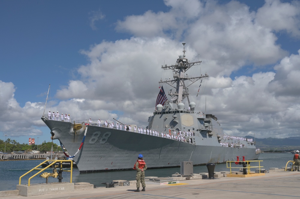 USS Preble Returns to Pearl Harbor
