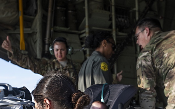 Mother, baby flown safely home after 7 months in ICU