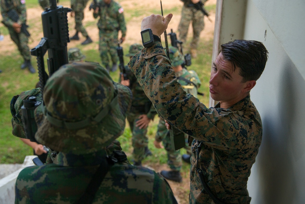 U.S. Marines and Royal Thai Marines conduct MOUT