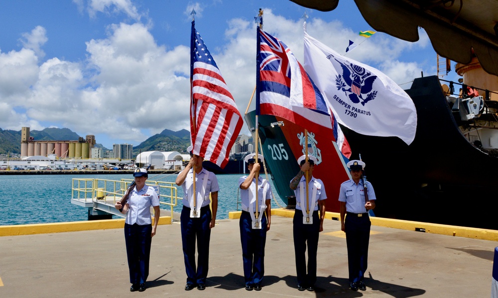 Coast Guard Cutter Walnut holds change of command ceremony