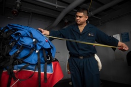 USS Dwight D. Eisenhower (CVN 69)