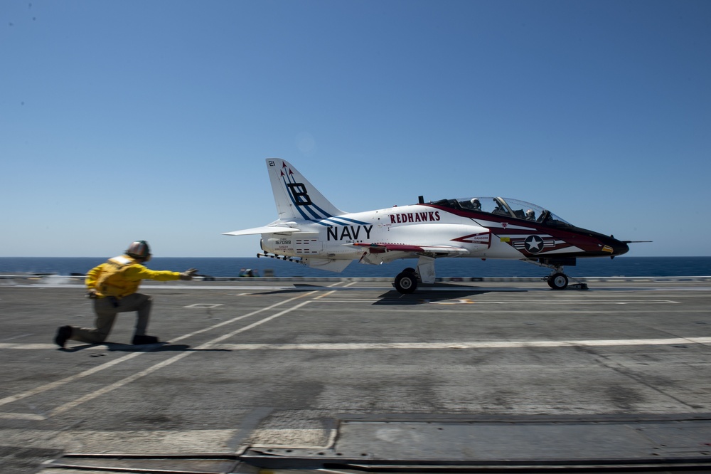 USS Dwight D. Eisenhower (CVN 69)