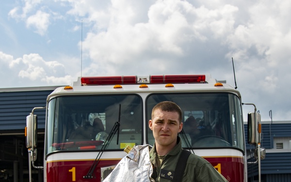 U.S. Marine Corps firefighters train in CFB Cold Lake, Canada