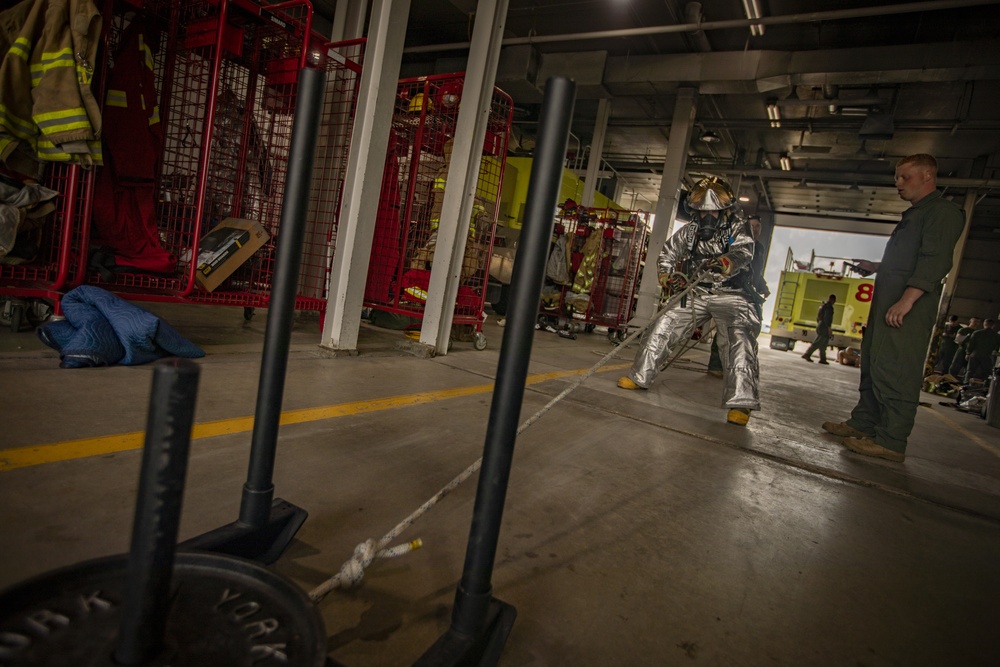 U.S. Marines with MWSS-471 conduct a physical training test at Canadian Forces Base Cold Lake