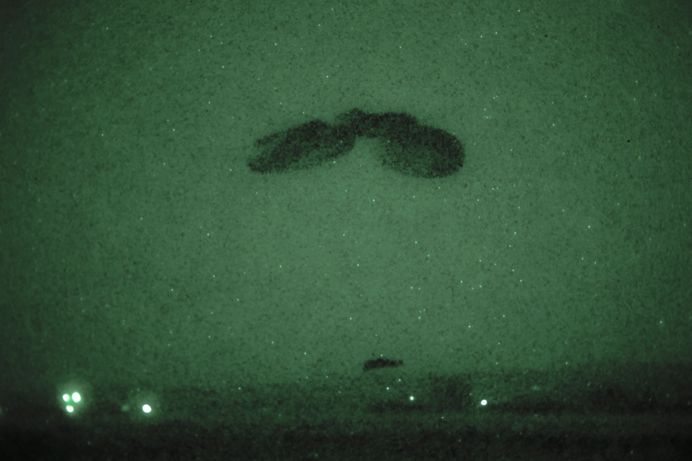 143rd IN Paratroopers conduct night Joint Forcible Entry into Romania for Swift Response
