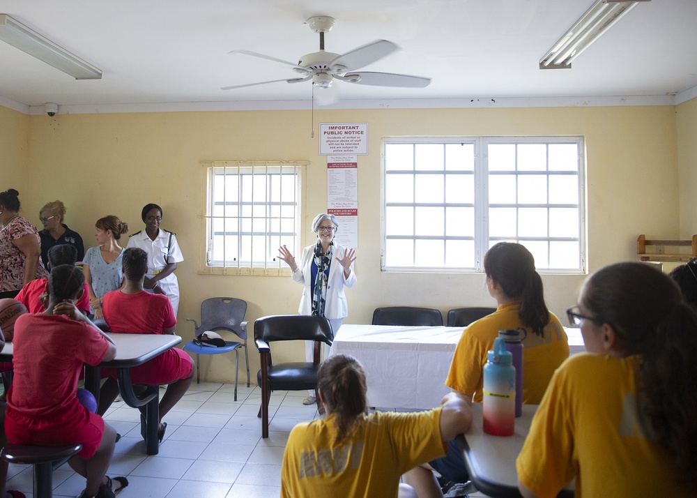 USS Stout/USFFC COMREL in Bahamas