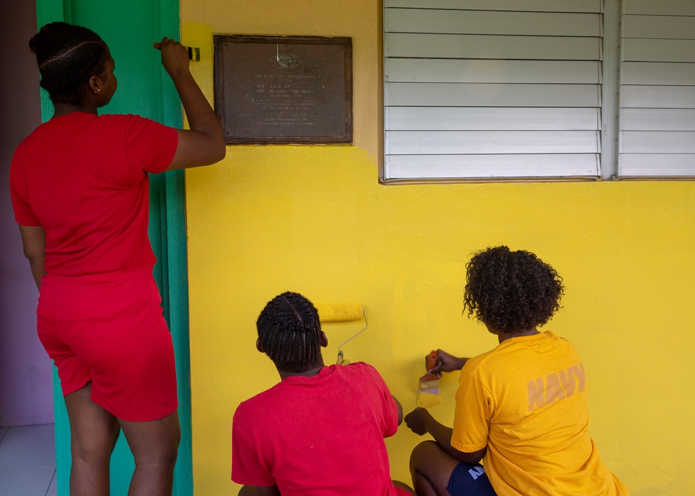 USS Stout COMREL in Bahamas