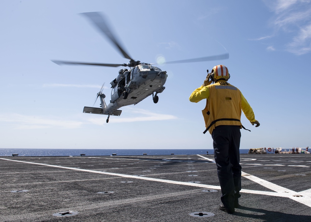 USNS Comfort Conducts Flight Operations