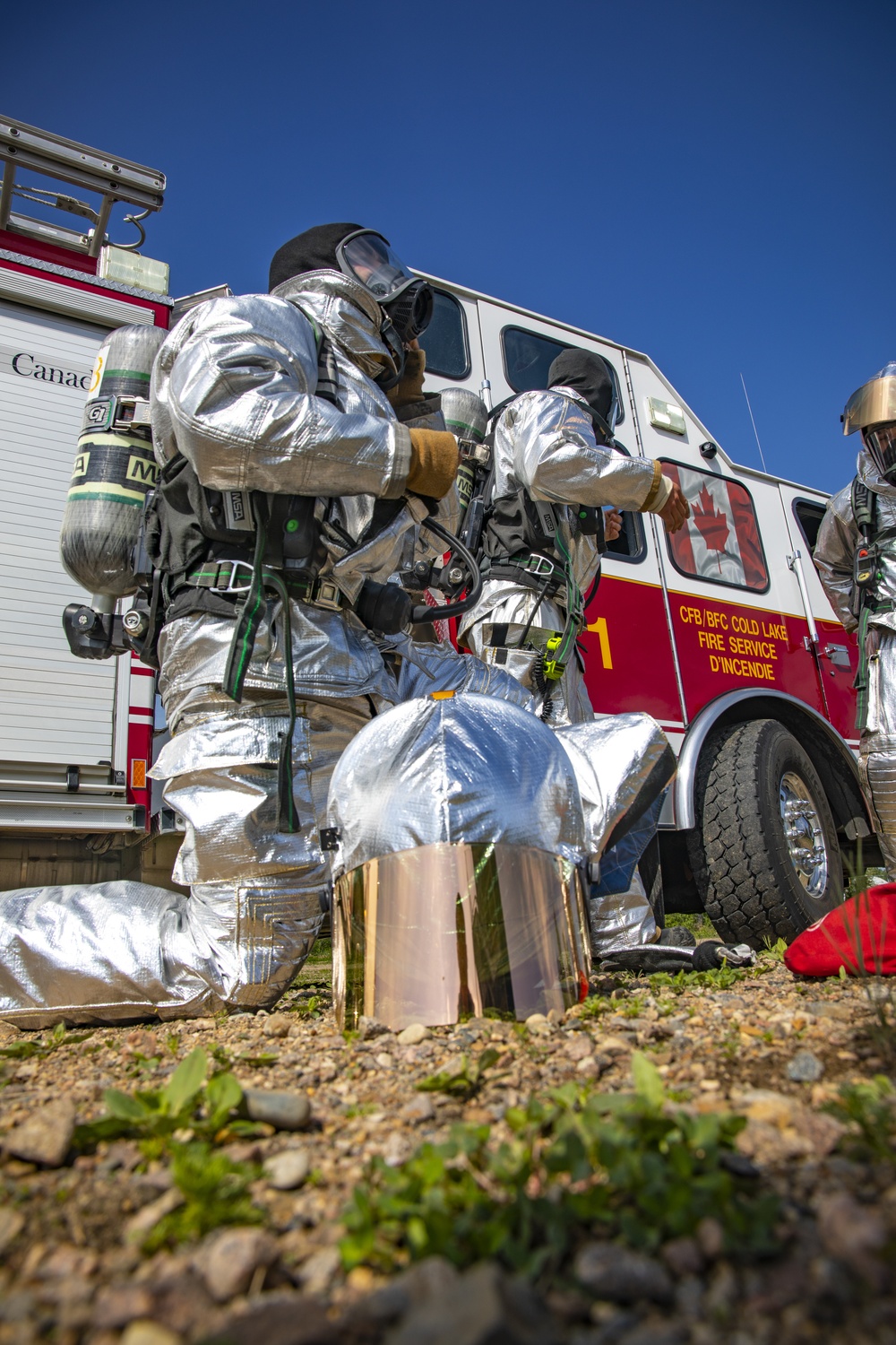 U.S. Marine Corps, Canadian firefighters extinguish fires during Sentinel Edge 2019