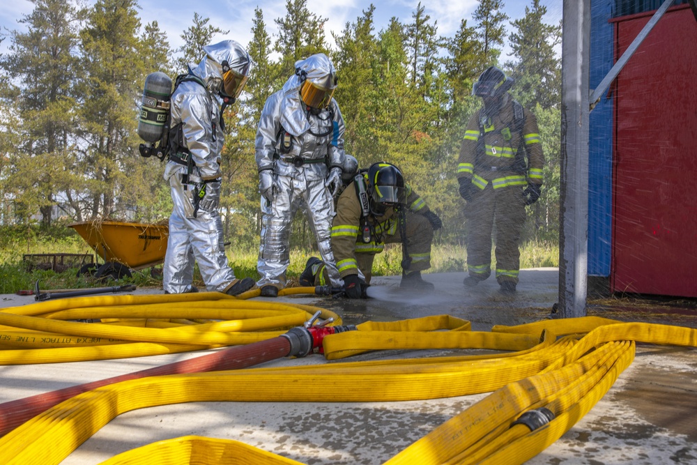 U.S. Marine Corps, Canadian firefighters extinguish fires during Sentinel Edge 2019