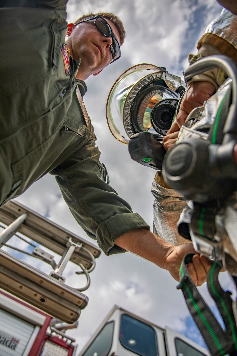 U.S. Marine Corps, Canadian firefighters extinguish fires during Sentinel Edge 2019