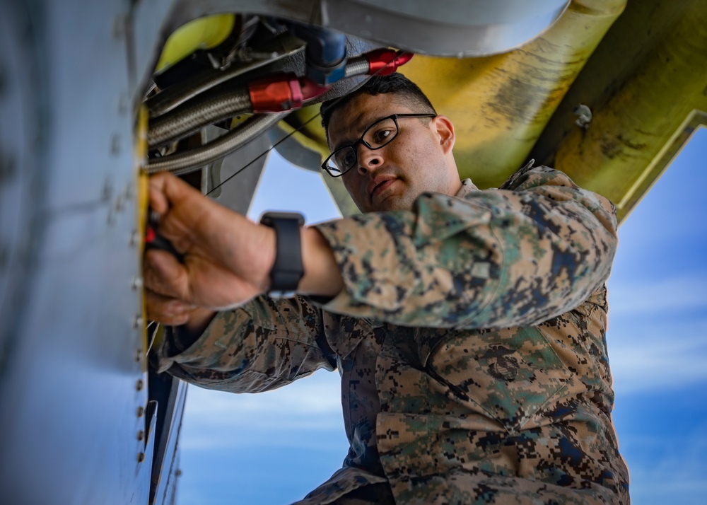 MAG-41 Marines conduct maintenance checks in Canada