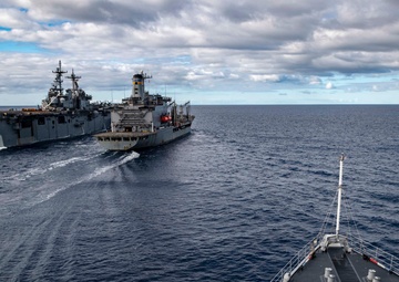 RAS w/ USS Wasp and USNS Rappahannock
