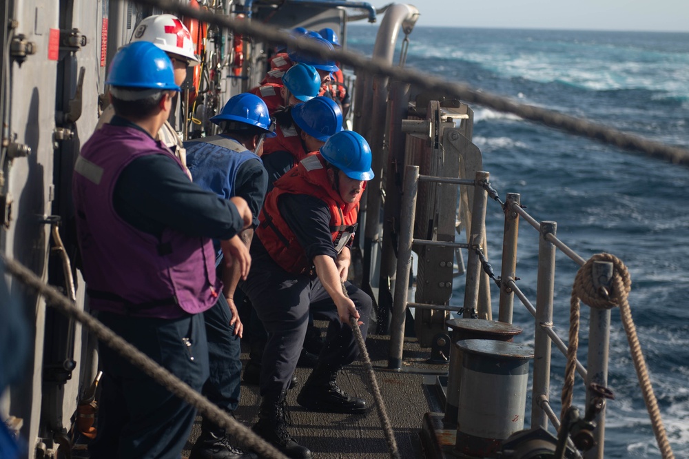 USS Leyte Gulf Goes Underway for Deployment