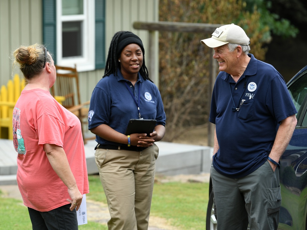 Disaster Survivor Teams Canvas Neighborhoods in Lavaca, Arkansas