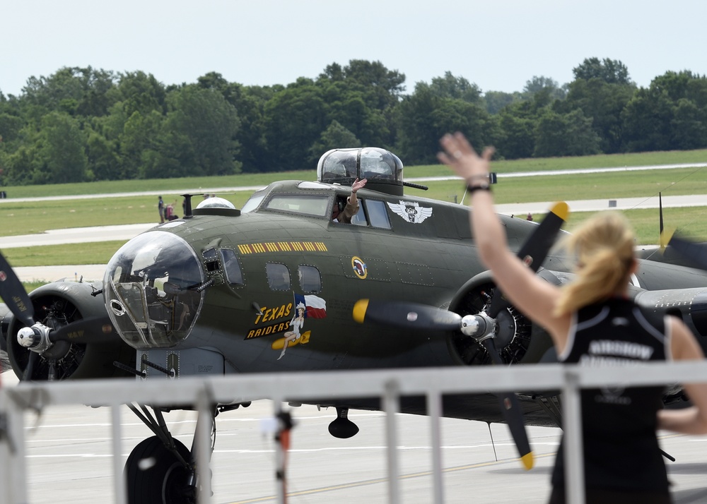 DVIDS Images 2019 Wings Over Whiteman Air and Space Show [Image 6