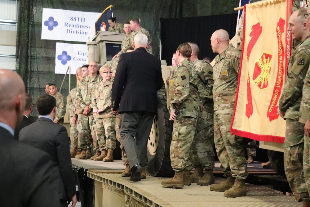 U.S. Vice President Mike Pence visits Fort McCoy; thanks troops, family members, workforce