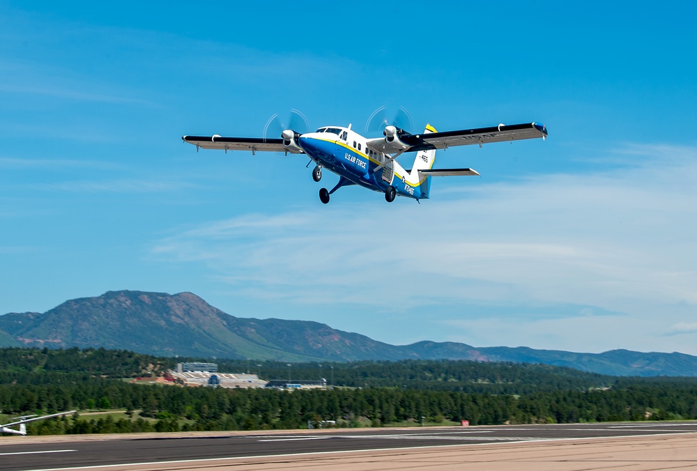 U.S. Air Force Academy Airmanship 490 Program