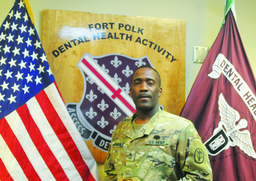 One of DENTAC’s best attends AMEDD leadership course