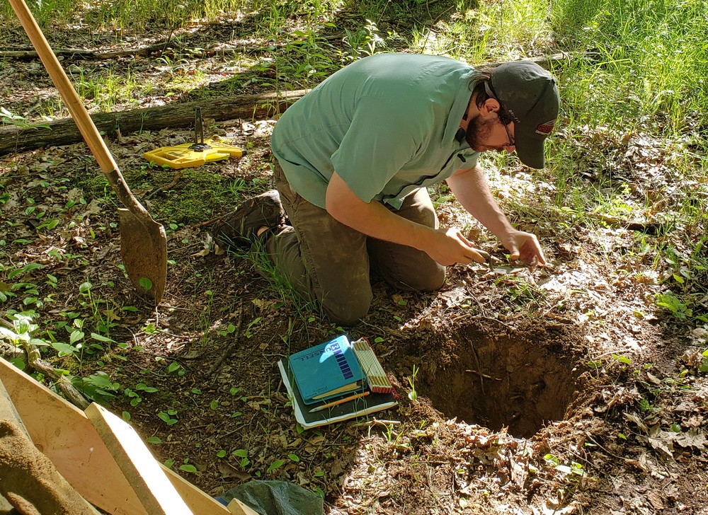 Army Corps archaeologist conducts shovel test pits for Army Reserve in Pennsylvania