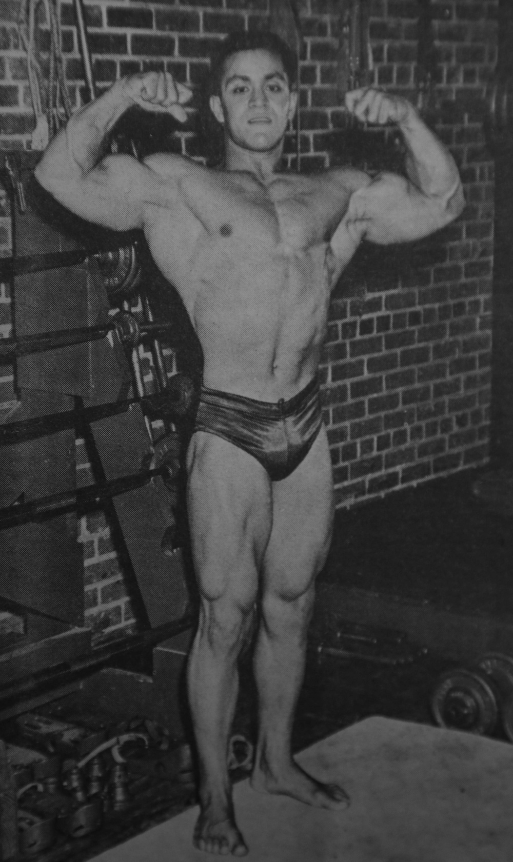 Div. Marine Second In Mr. Metropolis Contest