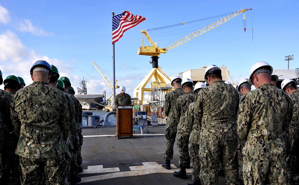 USS Fitzgerald hoists commemorative flag