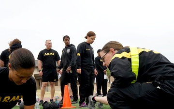 Soldiers get their arms around the ACFT with Fitness School trainers