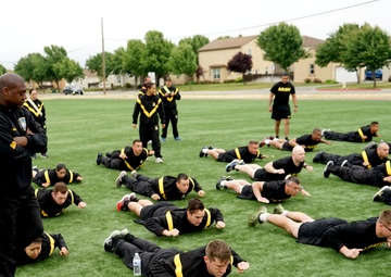 Soldiers get their arms around the ACFT with Fitness School trainers