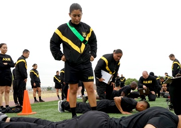 Soldiers get their arms around the ACFT with Fitness School trainers