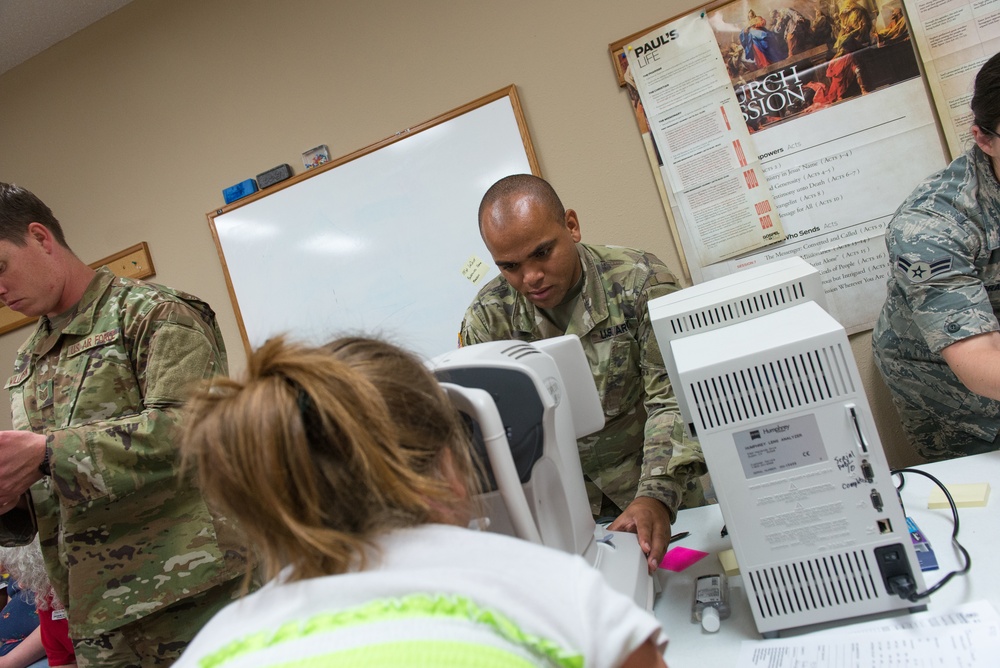 Fighting vision problems: 131st Field Hospital supports IRT