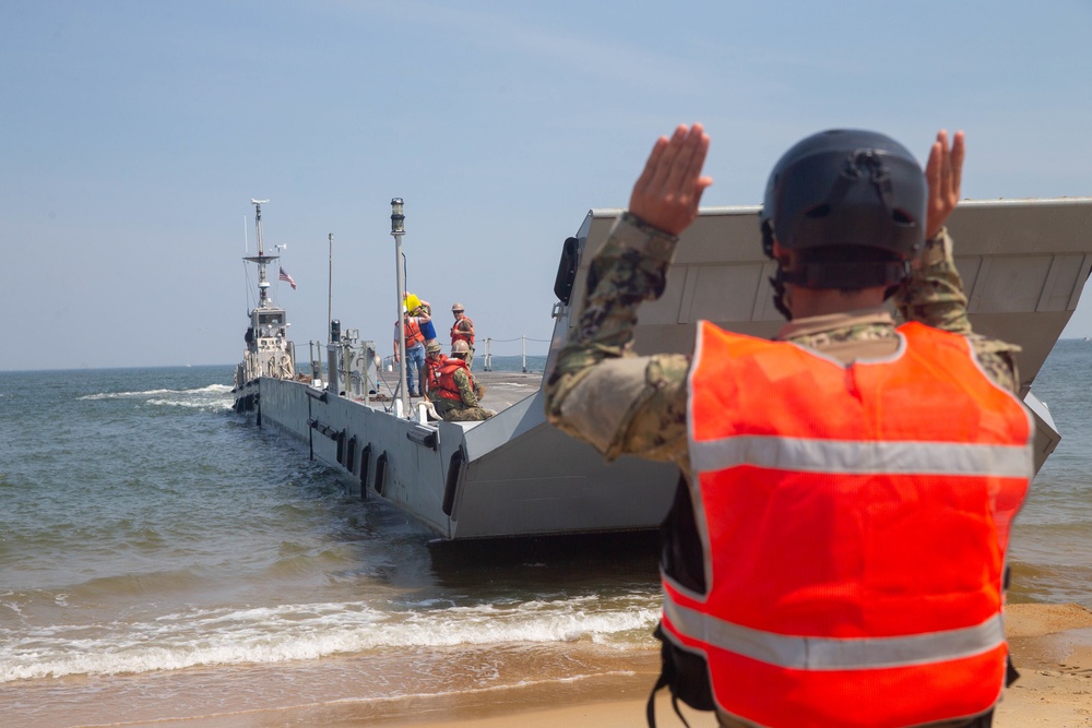 2nd Transportation Support Battalion Lands Vehicles on Shore During Exercise Resolute Sun