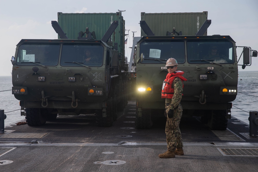 2nd TSB Lands Vehicles on Shore During Exercise Resolute Sun