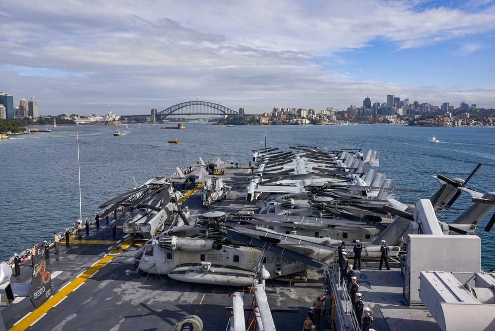 USS WASP (LHD 1) PORT VISIT TO SYDNEY