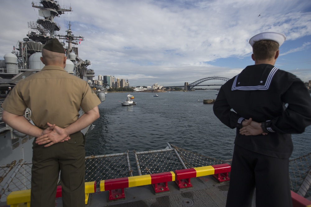 Marines, Sailors man the rails aboard USS Wasp into Sydney