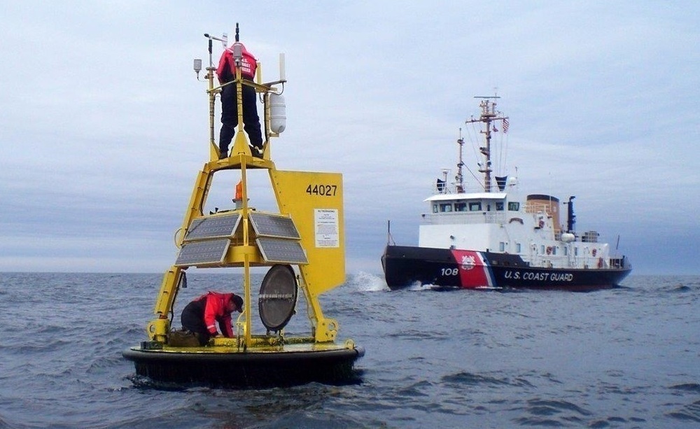 National Data Buoy Center team helps mariners to weather storms