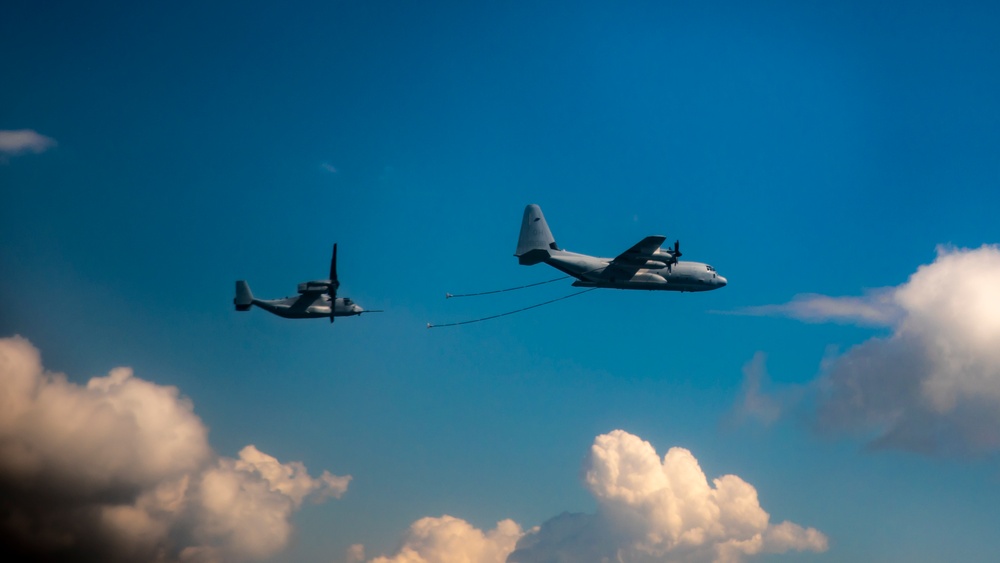 VMGR-234, VMM-764 conduct aerial refueling operation over Canada