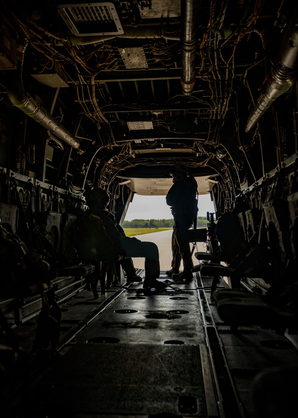 VMGR-234, VMM-764 conduct aerial refueling operation over Canada