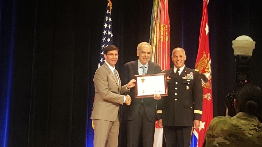 CCDC AvMC technologist wins Distinguished Presidential Rank Award