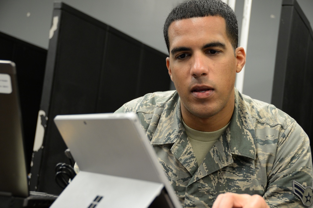 136th Comm Flight Airman Troubleshoots Systems