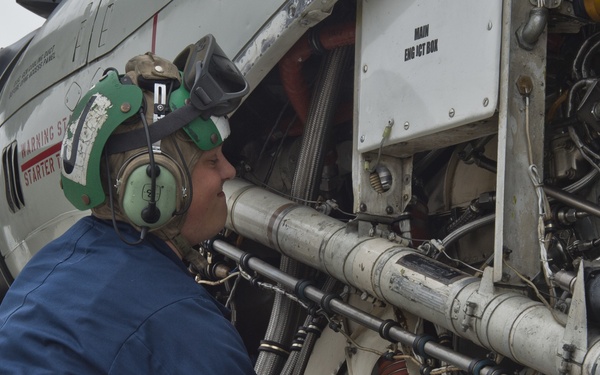 E-2C Hawkeye